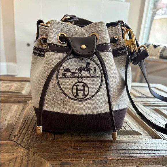 upcycled from hermès dust bag crossbody - Picture 2 of 4